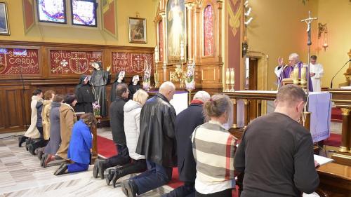 Ceremonie przyjęcia członków do stowarzyszenia „Faustinum”, Kraków-Łagiewniki, 6 marca 2022