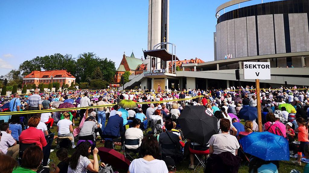 Pielgrzymka Słowaków do Sanktuarium Bożego Miłosierdzia w Krakowie, 1 maja 2025